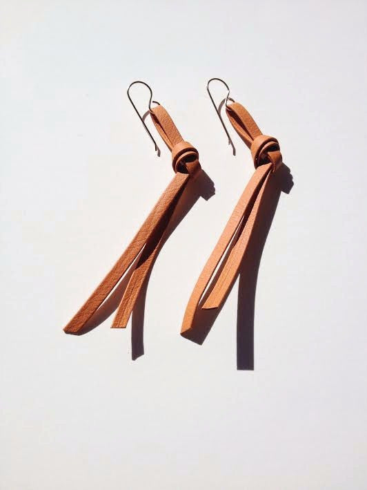 Un Knot Leather Ear Wire